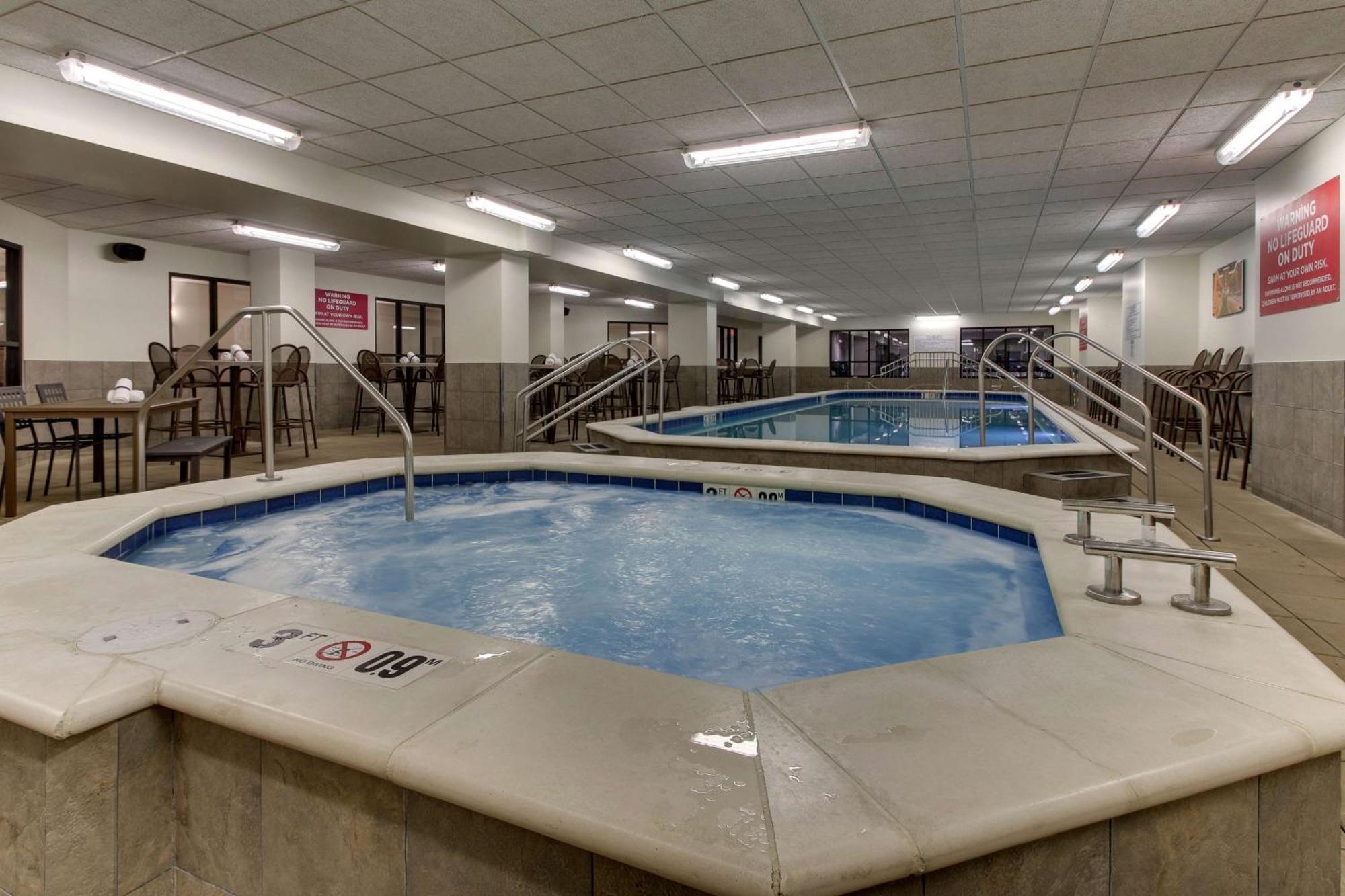 Drury Plaza Hotel Cleveland Downtown Exterior photo